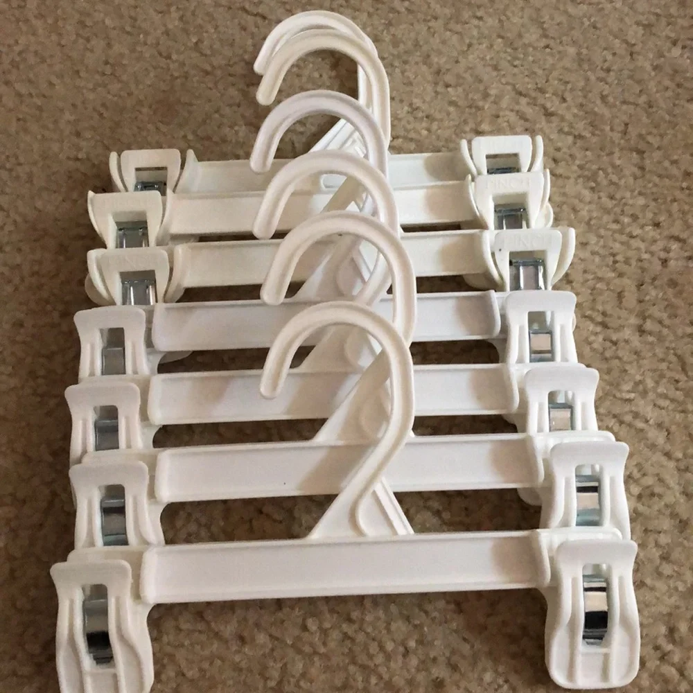 KIDS - White Hangers